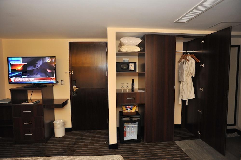 Hotel Sonesta 4*