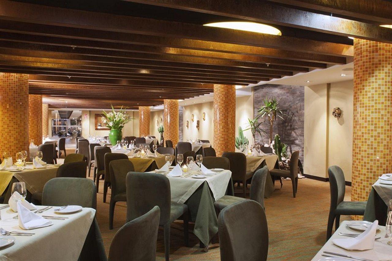 Sonesta Hotel
